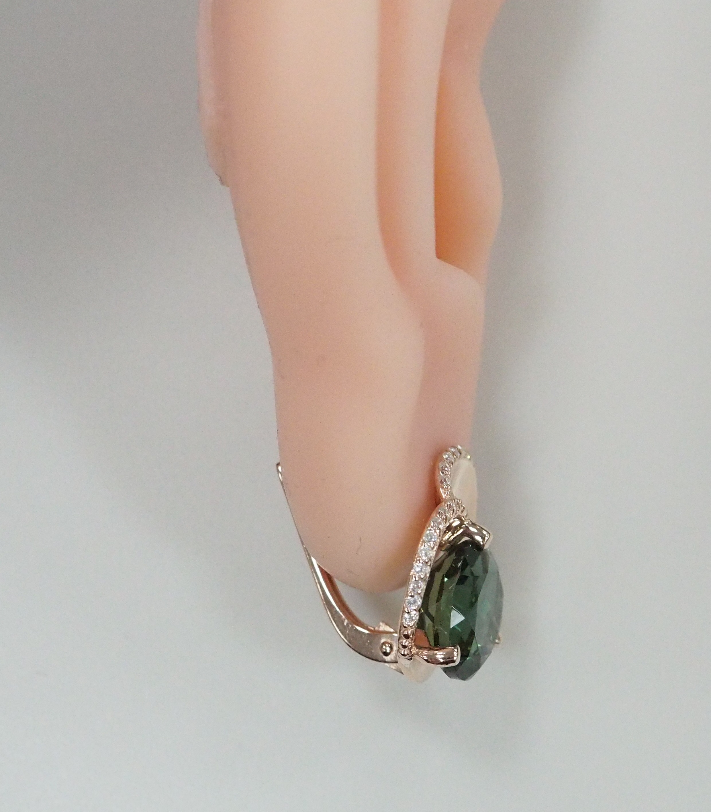 Серебряные серьги с празиолитами